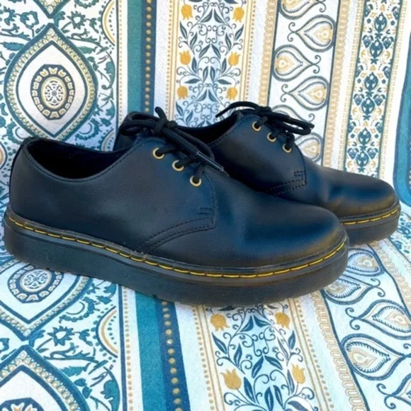 EUC | Dr Martens | Zavala Lo Leather Shoes | W7, M6, UK5 - Picture 3 of 6